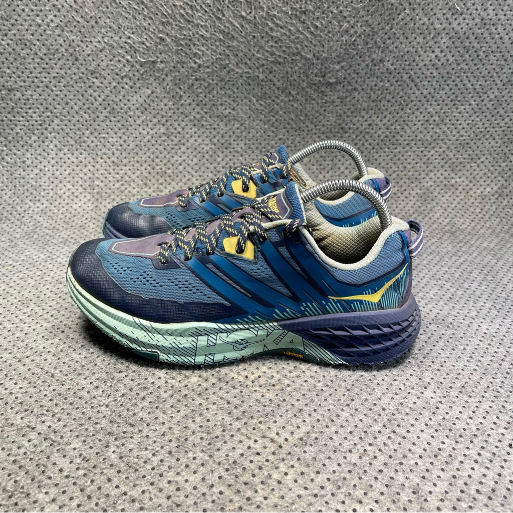 Hoka One One Speedgoat 3 Blue Running Shoes Size 8.5 Women’s